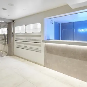 Shinjuku N.u.t.s Japão