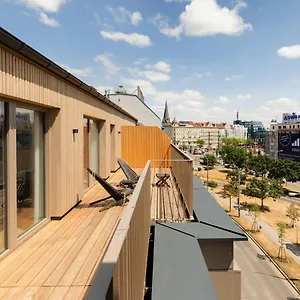 Numa Wood Apartahotel Viena