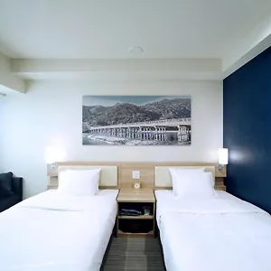 Travelodge Shijo Kawaramachi Kyōto