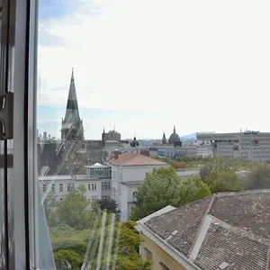Apollo Hotel Viena